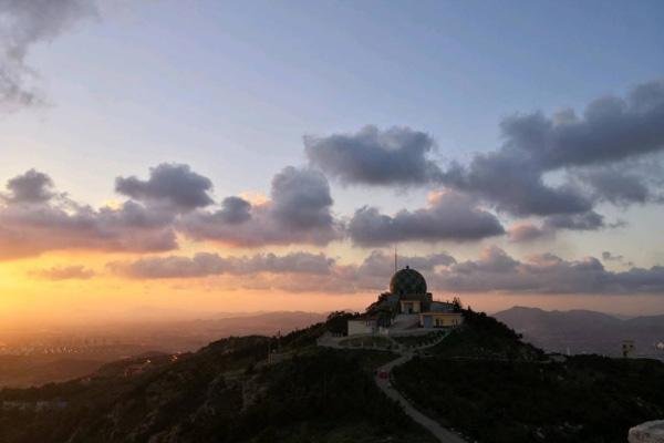 阿掖山旅游攻略