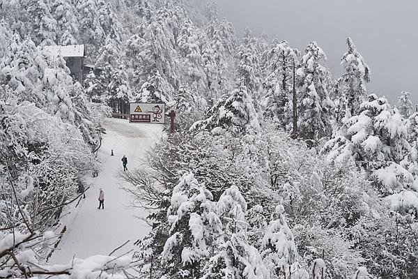 成都周边下雪好玩的景区有哪些 一起来耍雪就在这几个地方了