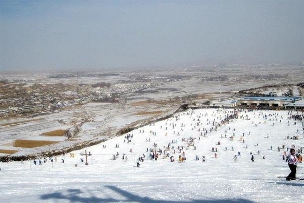 甘肃滑雪场哪个最好玩 甘肃滑雪场排名