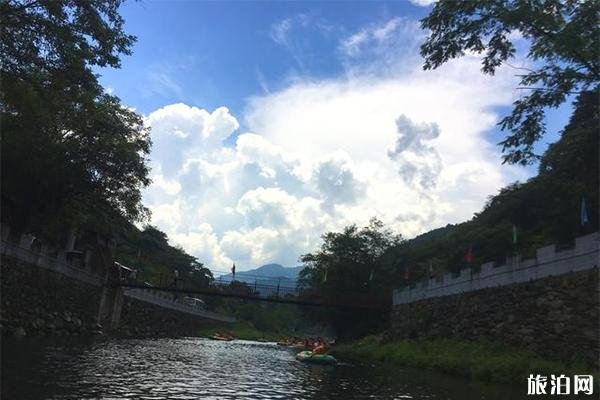 夹溪河漂流附近有什么好玩的景点