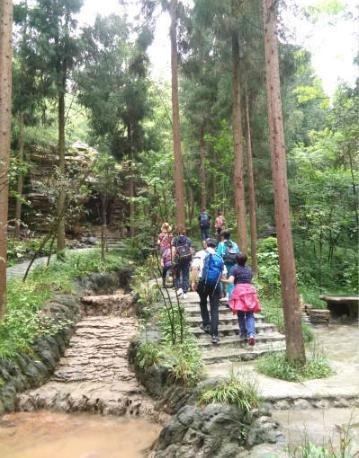 南宝山大峡谷一日游攻略