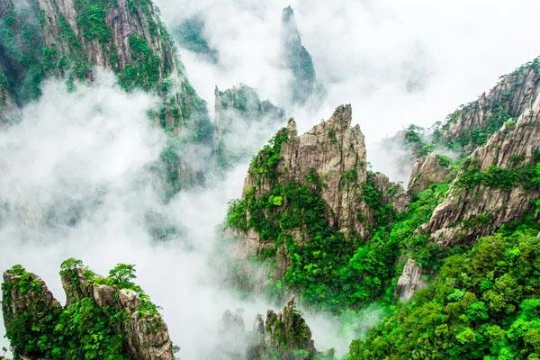 黄山旅游必去十大景点推荐