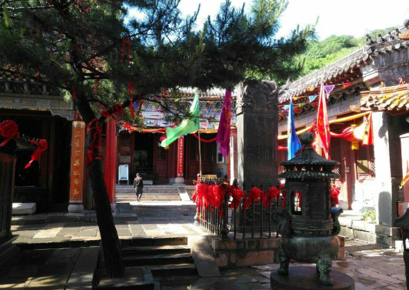 2021年3月20日起泰山碧霞祠、普照寺及王母池恢复开放