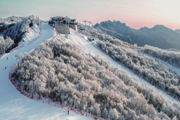 金山岭银河滑雪场游玩攻略-门票价格-景点信息