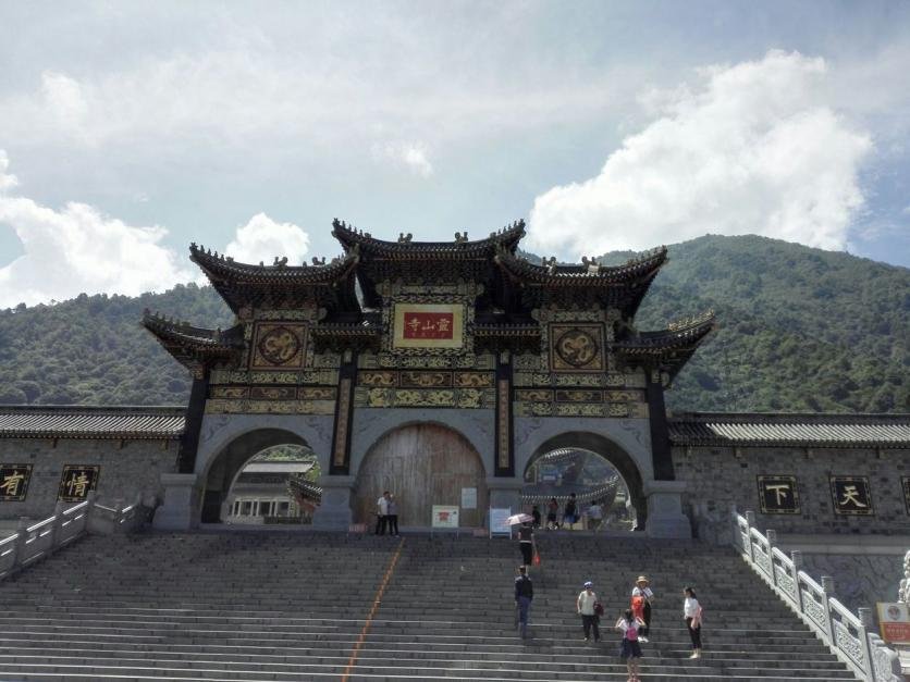 冕宁灵山寺在哪里 冕宁灵山寺好玩吗 冕宁灵山寺门票多少钱