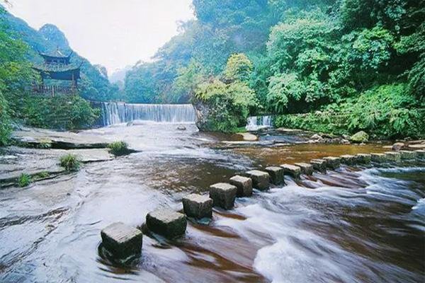 成都天台山可以露营吗