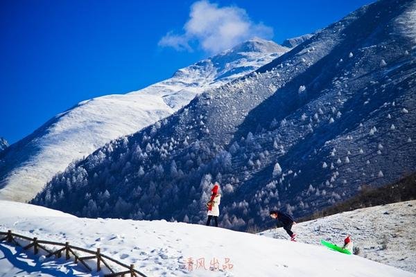 成都周边滑雪的地方推荐 这5个地方雪场天然还不远