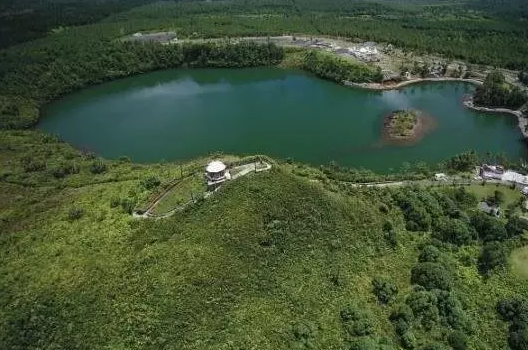 毛里求斯圣水湖门票多少钱 圣水湖有哪些景点