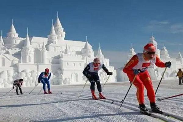 国内最值得去的十大滑雪场推荐