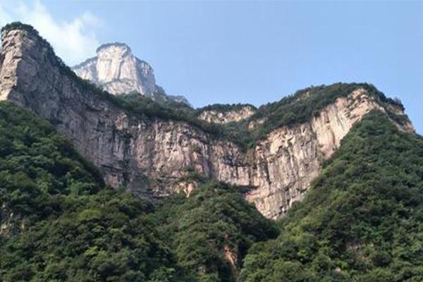 2023关山风景区旅游攻略 - 门票 - 交通 - 地址 - 天气 - 电话 - 简介 - 开放时间