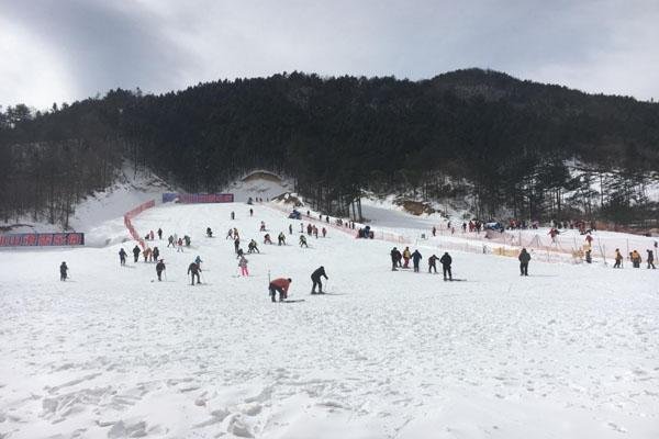 南昌周边哪里有滑雪的地方 南昌周边滑雪胜地