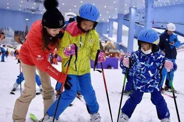 哈尔滨滑雪场门票多少钱(附各滑雪场门票价格)