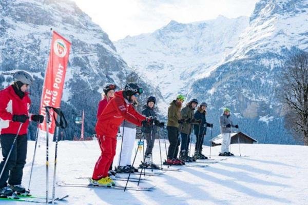 10个初学者必备滑雪技巧