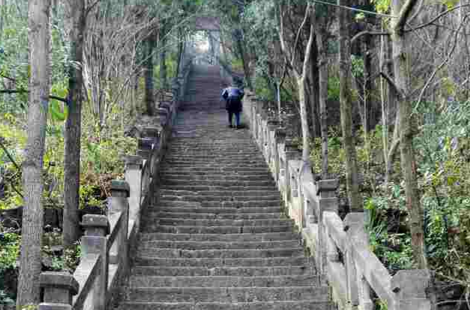 成都爬山好去处 2017成都爬山的好地方