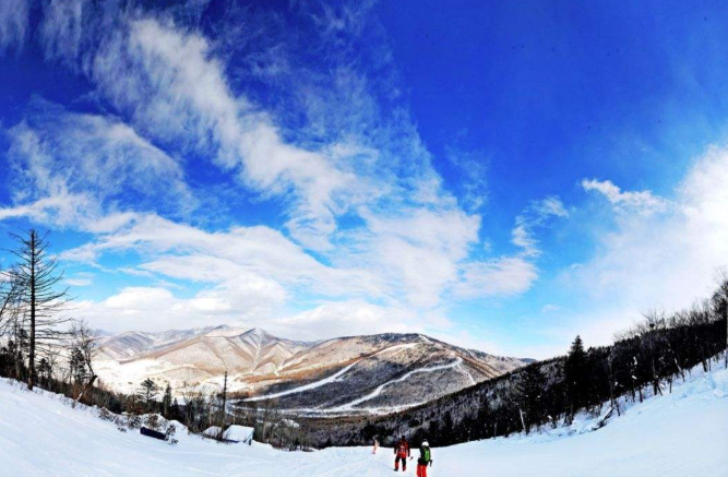 国内必去十大滑雪场滑雪 滑雪注意安全事项