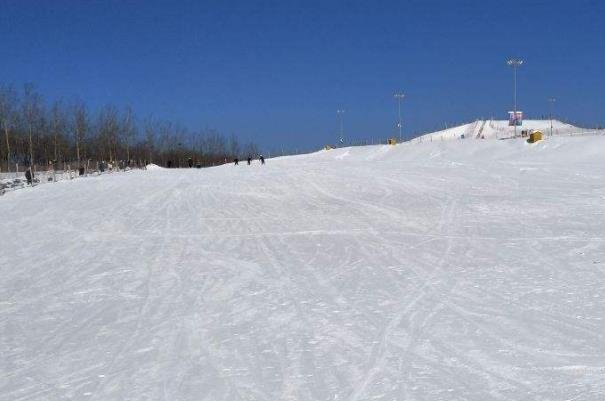 北京滑雪场哪个最好玩 好玩又便宜的滑雪场