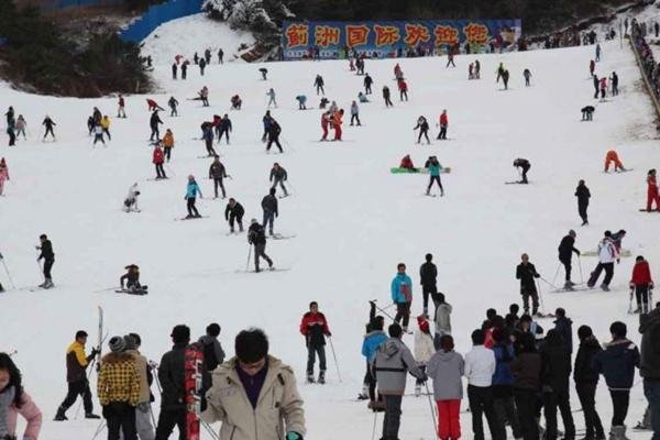 蓟州国际滑雪场和盘山滑雪场哪个好