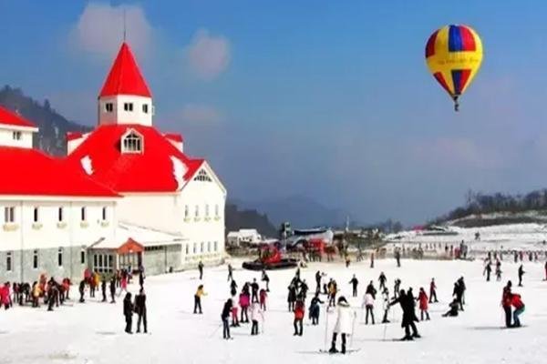 成都周边滑雪场哪个好 成都周边滑雪推荐地